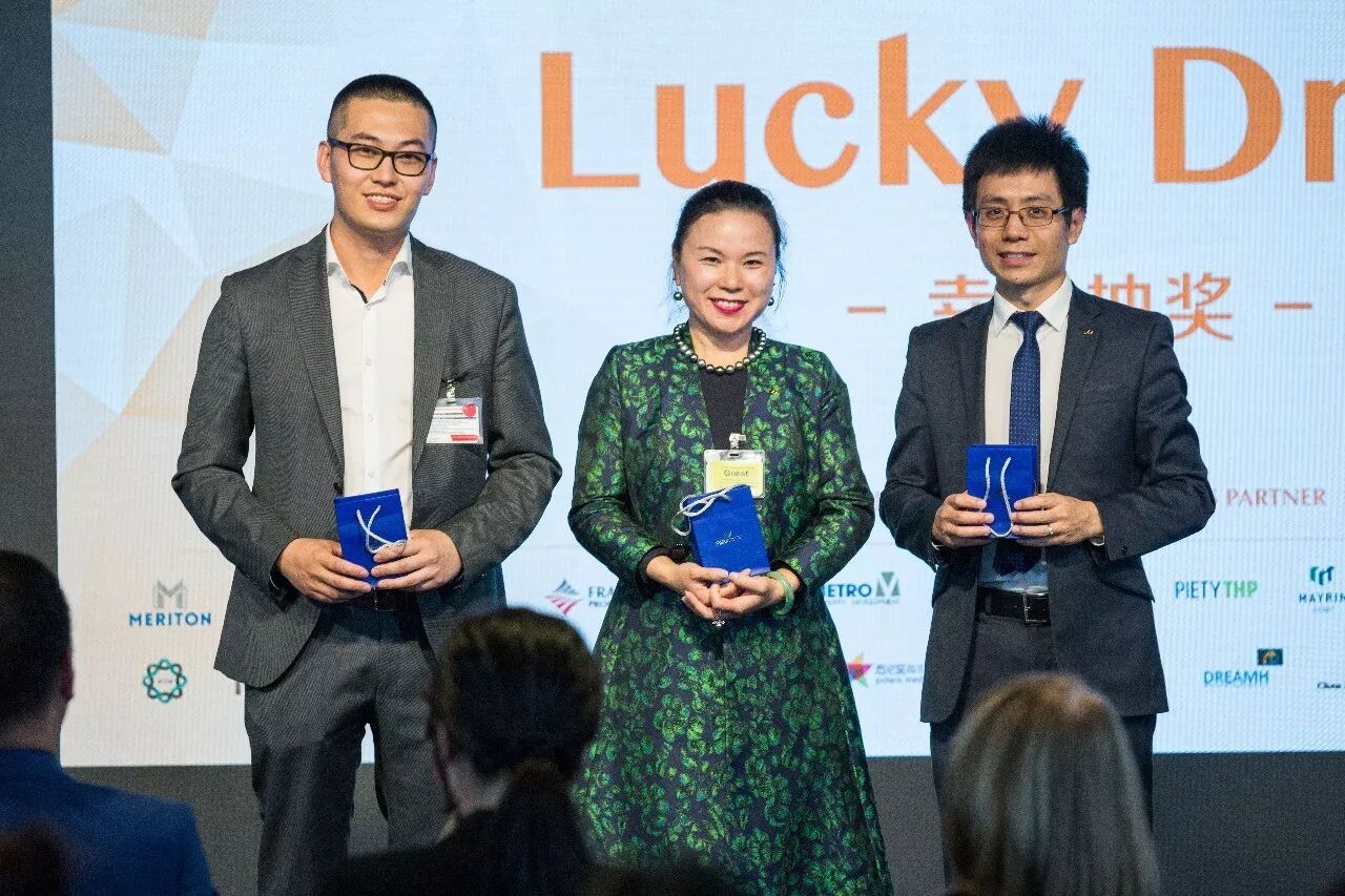 %name 拥有她，你就是下一个人生赢家！