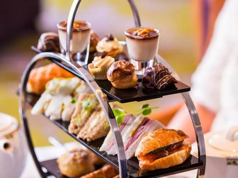 %name 对不起, 悉尼又要让全世界嫉妒了! 这个2月, 一场神秘时尚盛典聚焦了所有人的目光...