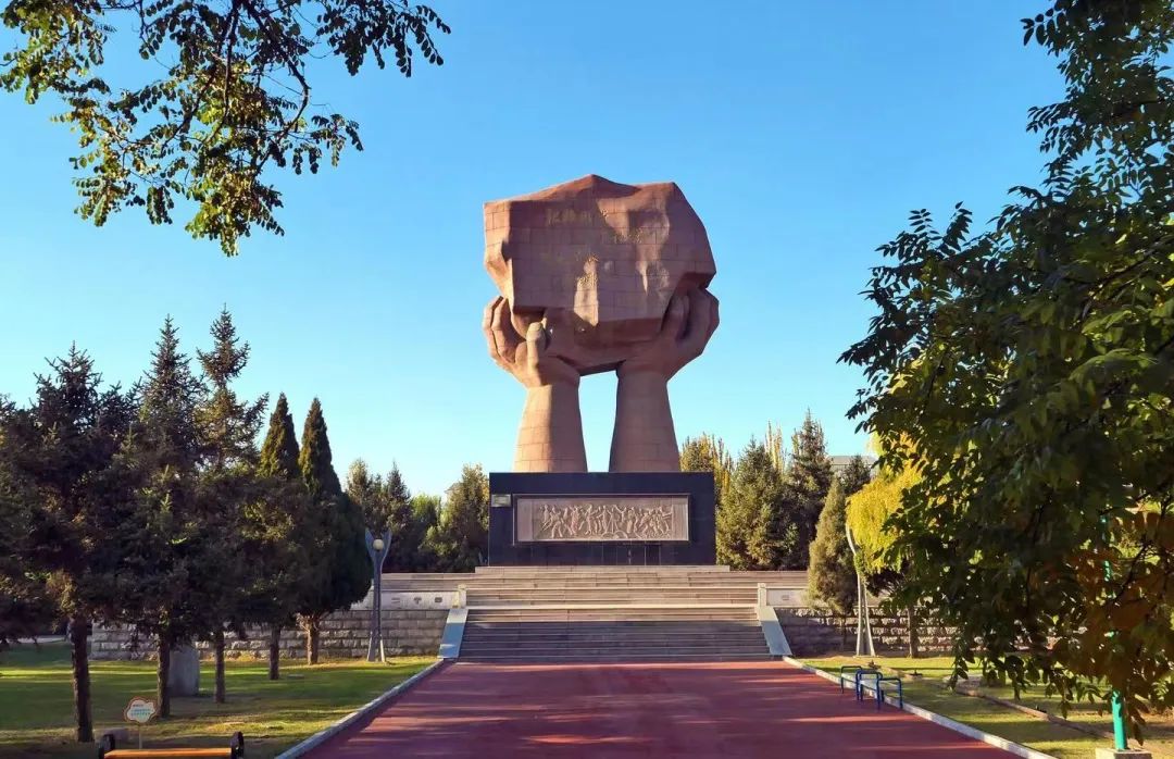 嘉峪关城市地标13城市雕塑