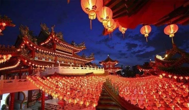 柳州市第二职业技术学校祝您新春快乐! 柳州市第二职业技术学校祝您新春快乐!
