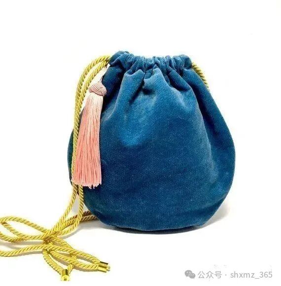 子母袋怎么做束口袋，换几个花样，萌萌宠宠的都喜欢_https://www.jmylbn.com_新闻资讯_第11张