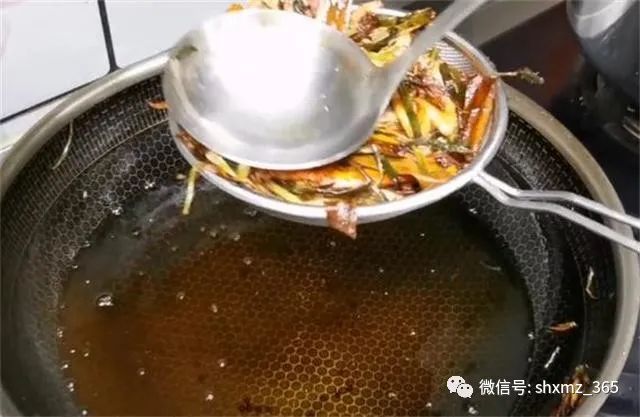 终于知道饭店为什么要加葱香菜