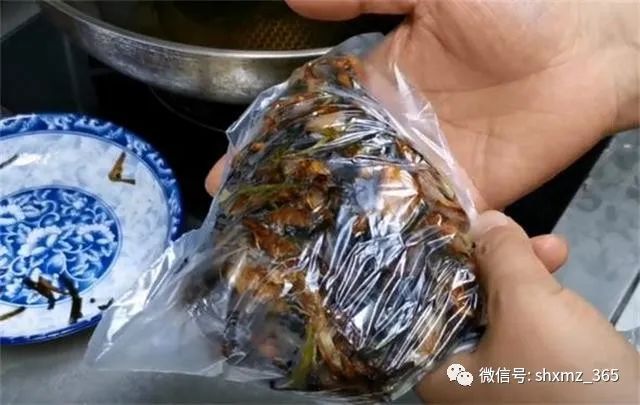 终于知道饭店为什么要加葱香菜