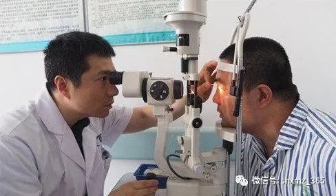 等到医院时，左眼视力已经下降到了0.02，眼压53mmhg（正常眼压＜20 mmhg）。