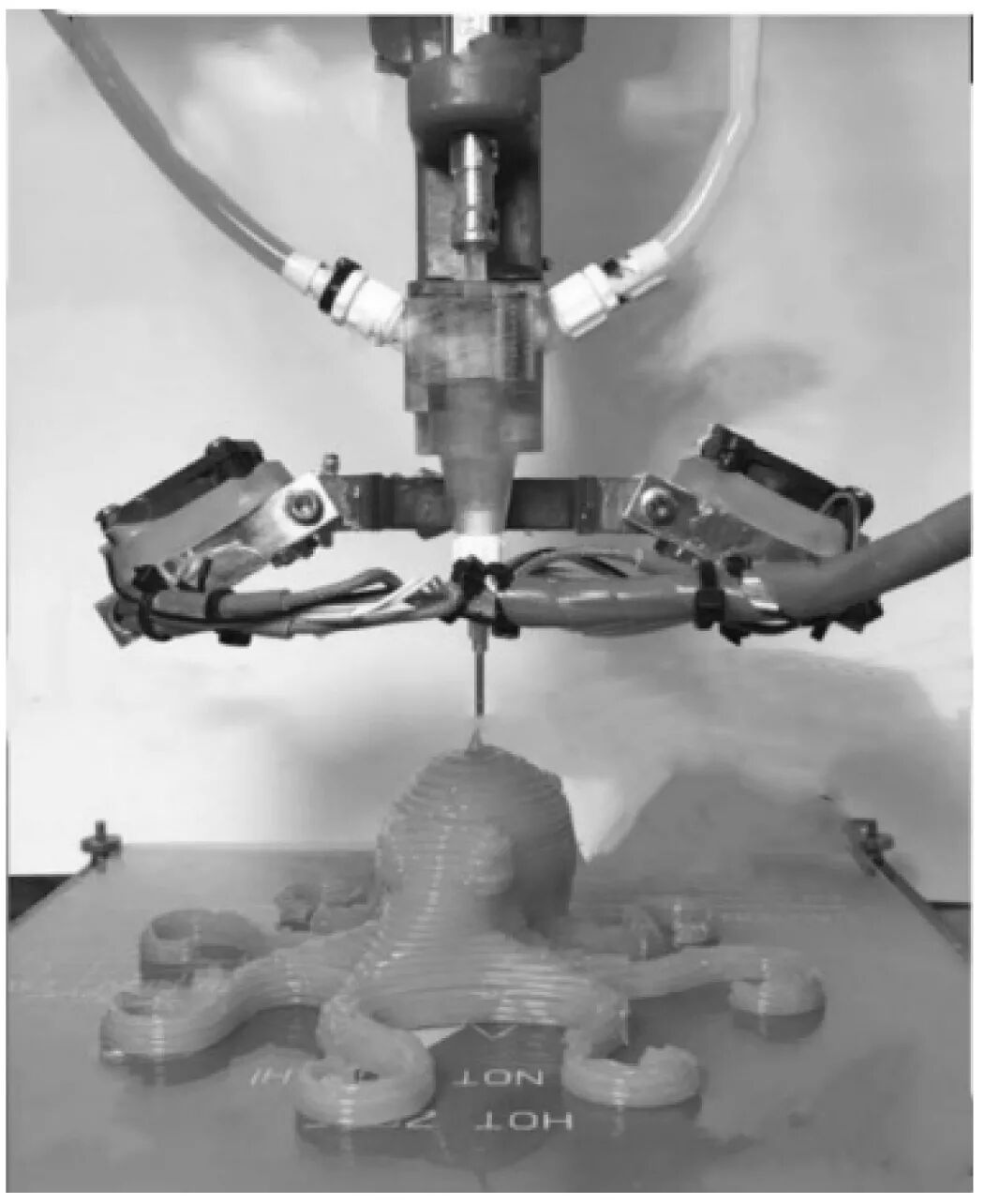 软体机器人研究进展的图4