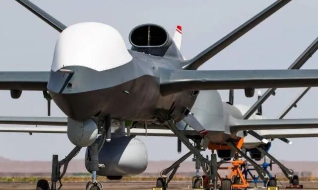 俄乌战争给中国最大启示：弹道导弹太贵，无人机和卫星炸弹量要足的图8