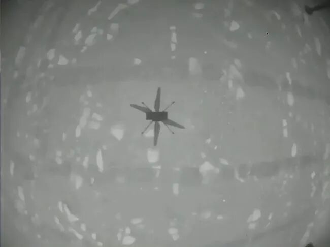 熱點|3米高度懸停30秒，火星無人機「機智號」首飛成功，1.2萬人貢獻開源代碼的圖4