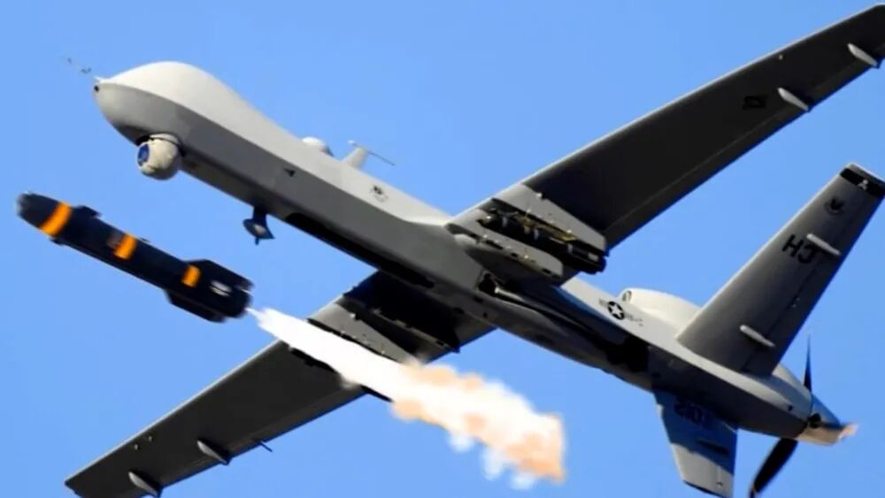 我国空天航母已问世将搭载200架无人机蜂群战术实施饱和打击