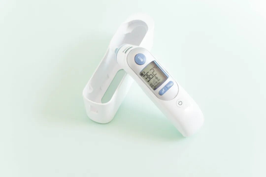 耳温枪怎么用【安全用械 共享健康】水银温度计、额温枪、耳温枪......体温计种类太多怎么选？_https://www.jmylbn.com_新闻资讯_第7张