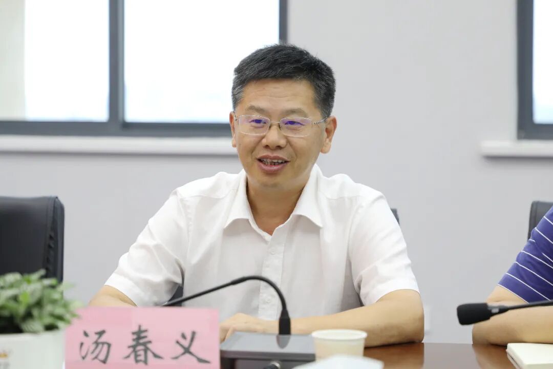 区党工委书记管委会主任汤春义深入蚌埠高新自贸区迎宾实验学校开展