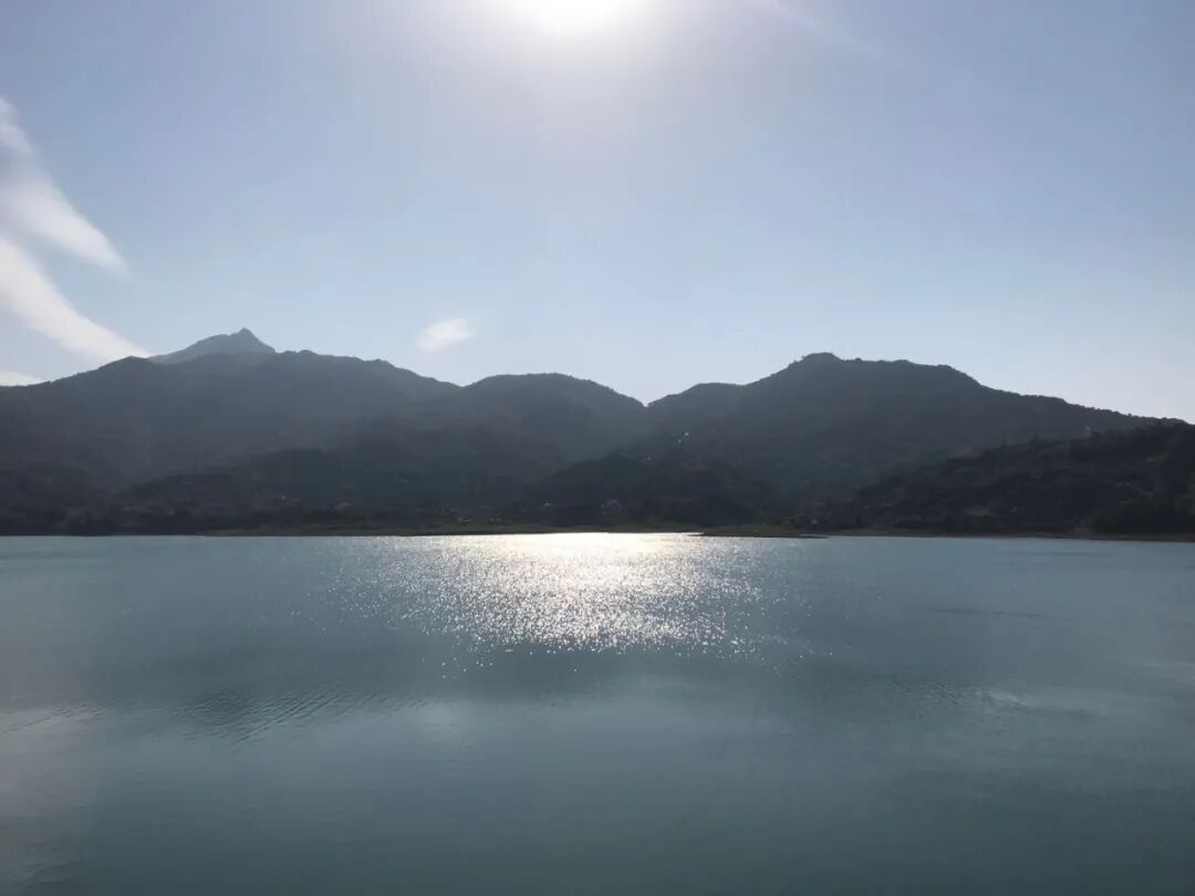 黄楚武一行先后到三坑水库,三坑水电站,汤坑水库等地检查安全生产工作