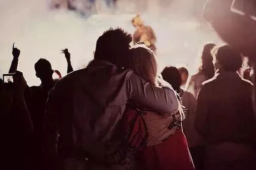 欺骗全世界：钻石的存在证明了这个世界是何等荒谬