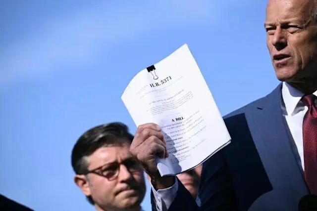 美國政府停擺75萬名公務員被迫無薪假