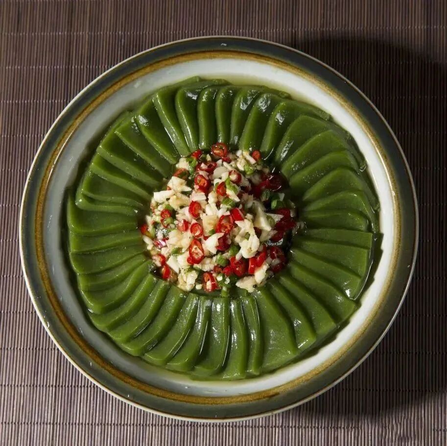 贴秋膘的正确打开方式:来万源吃吃吃!_美食_柴火_八大碗