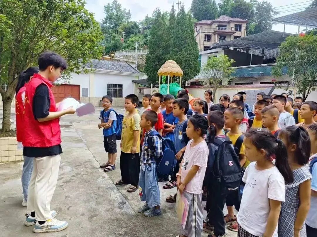 思南县大学生春晖服务社各支教点开班啦