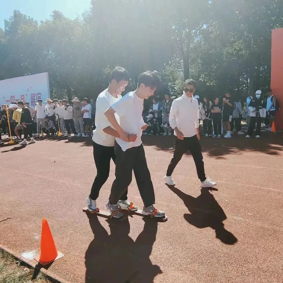 【创美艺传】记录青春姿态 燃起朝气蓬勃——记录运动会的精彩瞬间 第 26 张