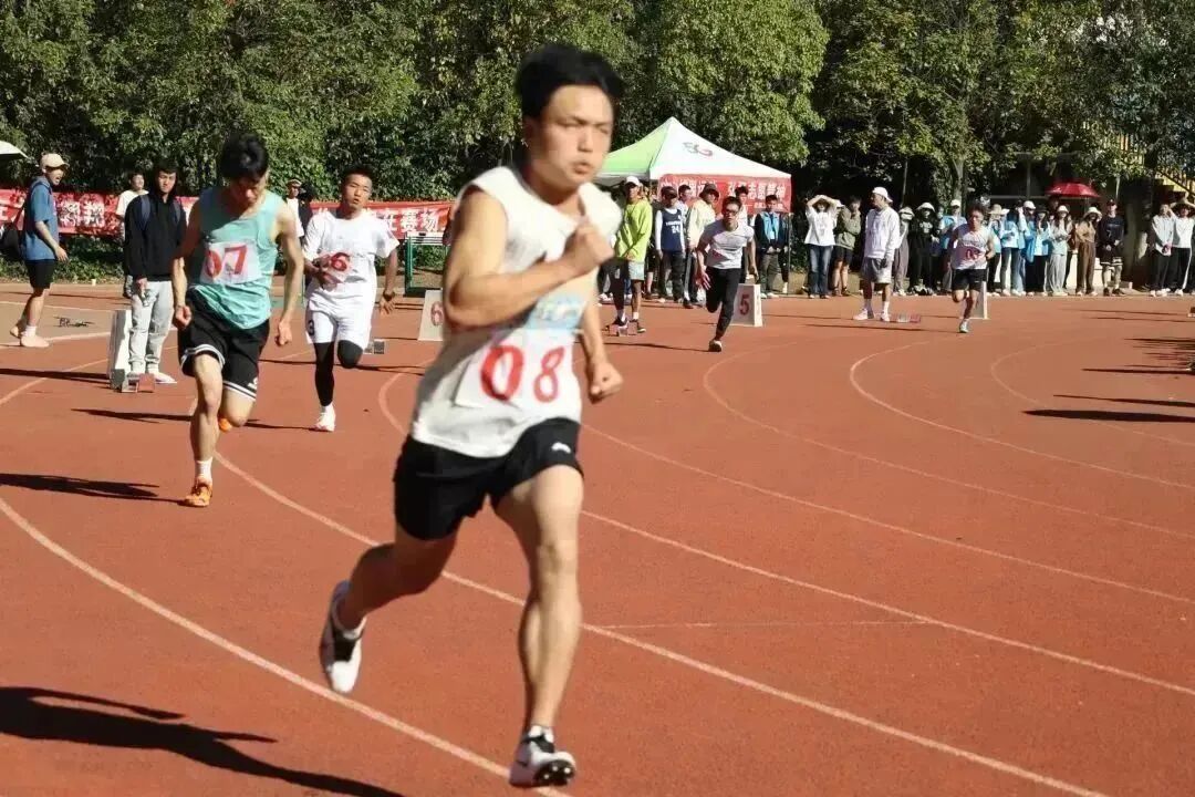 【创美艺传】记录青春姿态 燃起朝气蓬勃——记录运动会的精彩瞬间 第 25 张