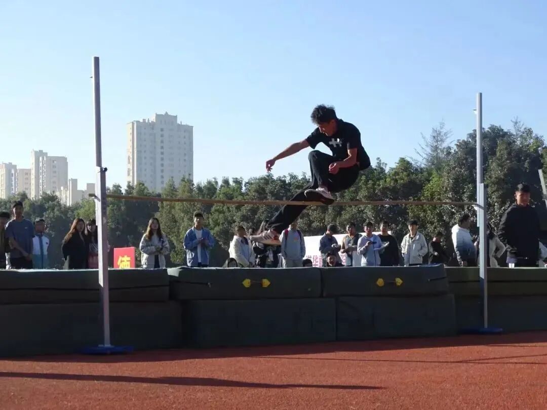 【创美艺传】记录青春姿态 燃起朝气蓬勃——记录运动会的精彩瞬间 第 13 张