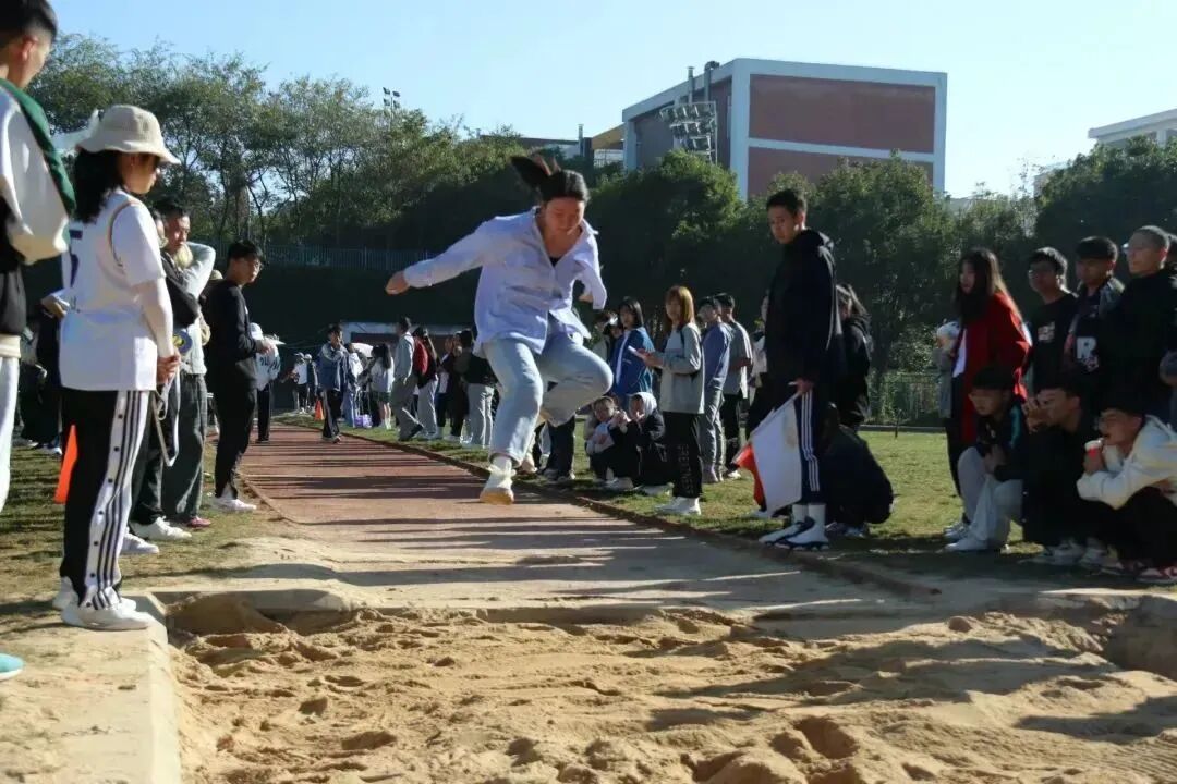 【创美艺传】记录青春姿态 燃起朝气蓬勃——记录运动会的精彩瞬间 第 10 张