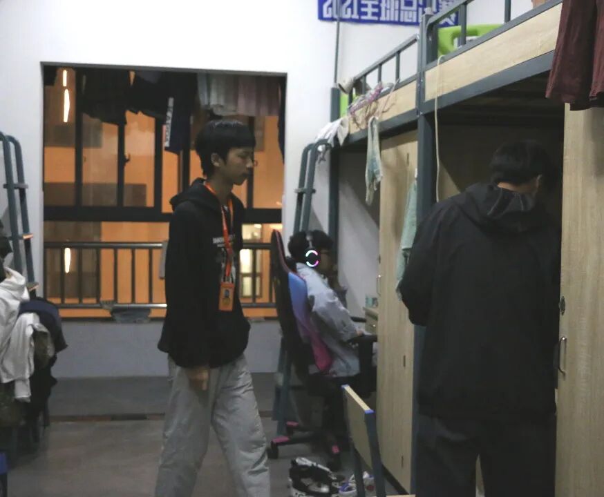 【创美艺传】自律委查寝|提高安全意识，共创平安宿舍 第 3 张