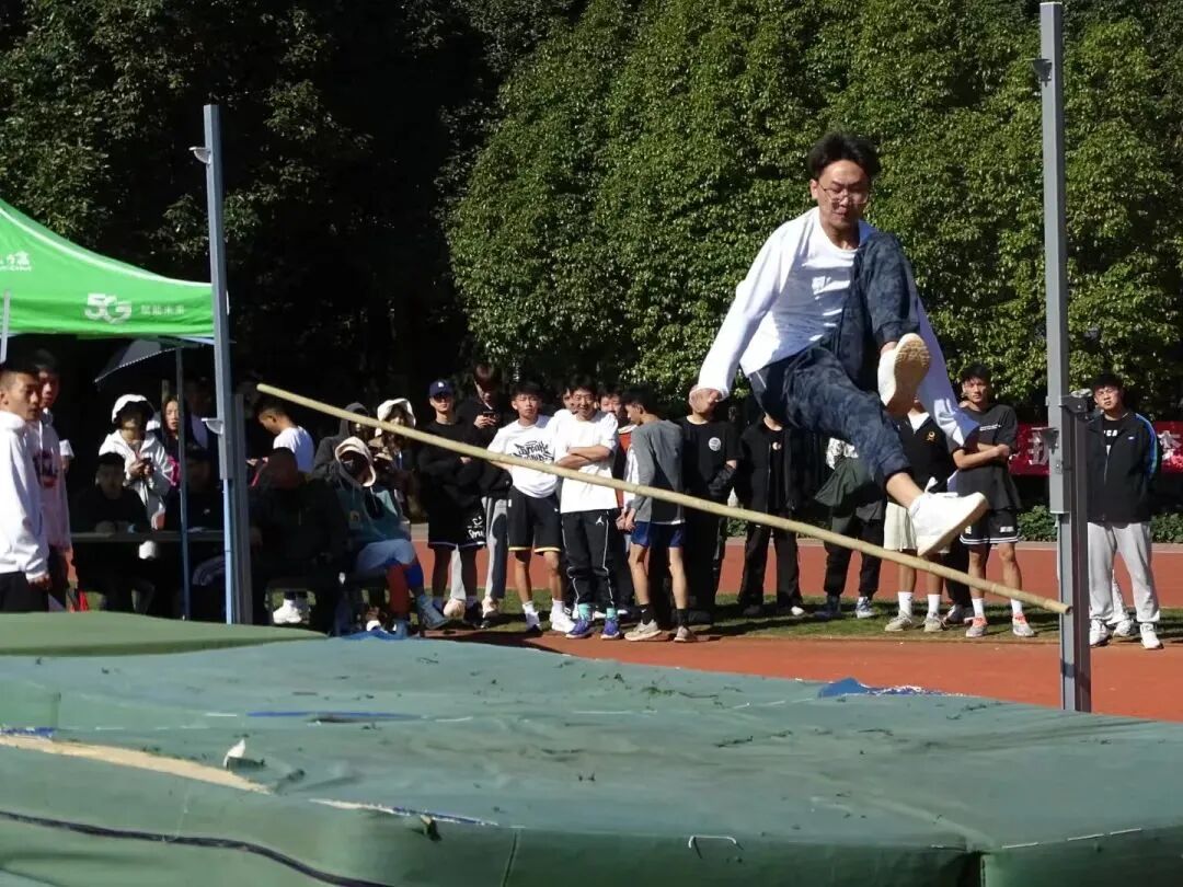 【创美艺传】记录青春姿态 燃起朝气蓬勃——记录运动会的精彩瞬间 第 15 张