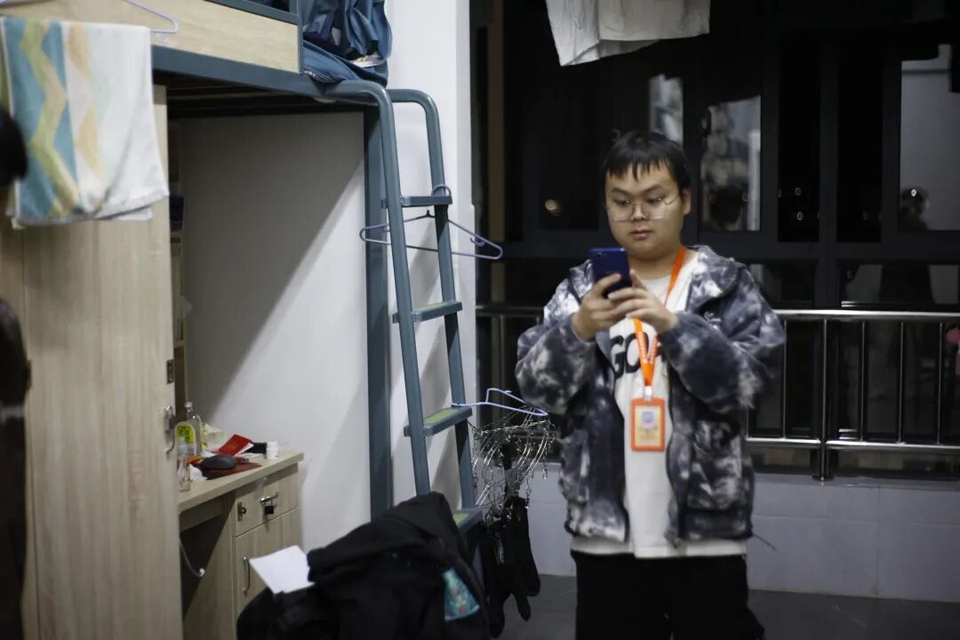 【创美艺传】自律委查寝|提高安全意识，共创平安宿舍 第 2 张