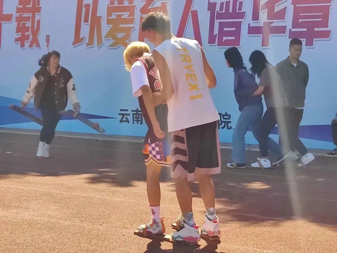 【创美艺传】记录青春姿态 燃起朝气蓬勃——记录运动会的精彩瞬间 第 29 张