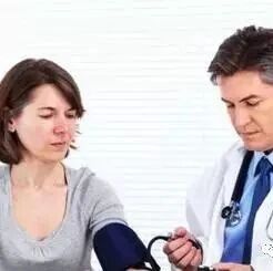 血小板减少患者服药后骨质疏松，该怎么解决？