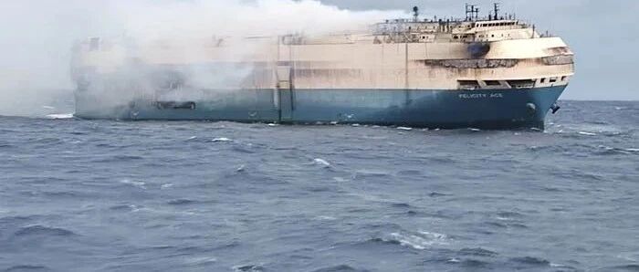 装有豪车的货船已烧5天，大众至少损失1.55亿美元