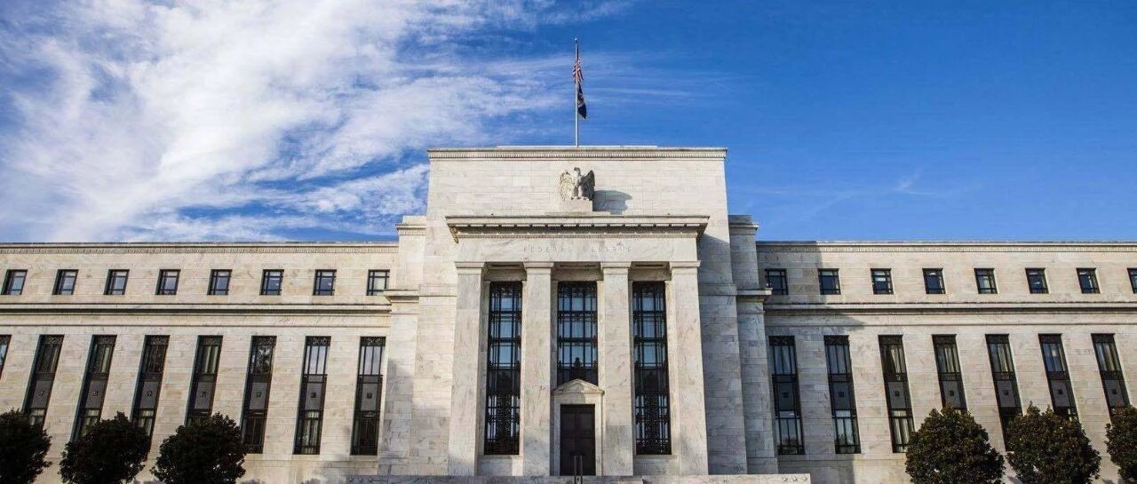 美国二季度GDP或暴跌近35%！美联储利率决议：暂不加息，不考虑购买股票，承诺动用“所有工具”！