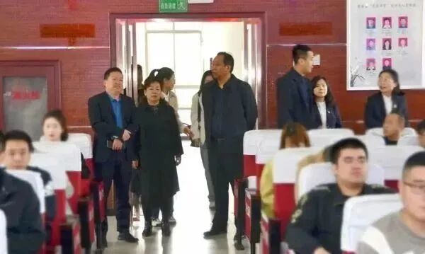 延安市委党校党的二十大精神宣讲团来黄陵县委党校开展宣讲工作 第 2 张