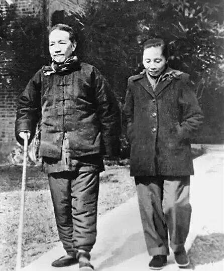 民国十对才子才女的婚恋,他们的传奇各各不同,今天以图文的方式,推荐