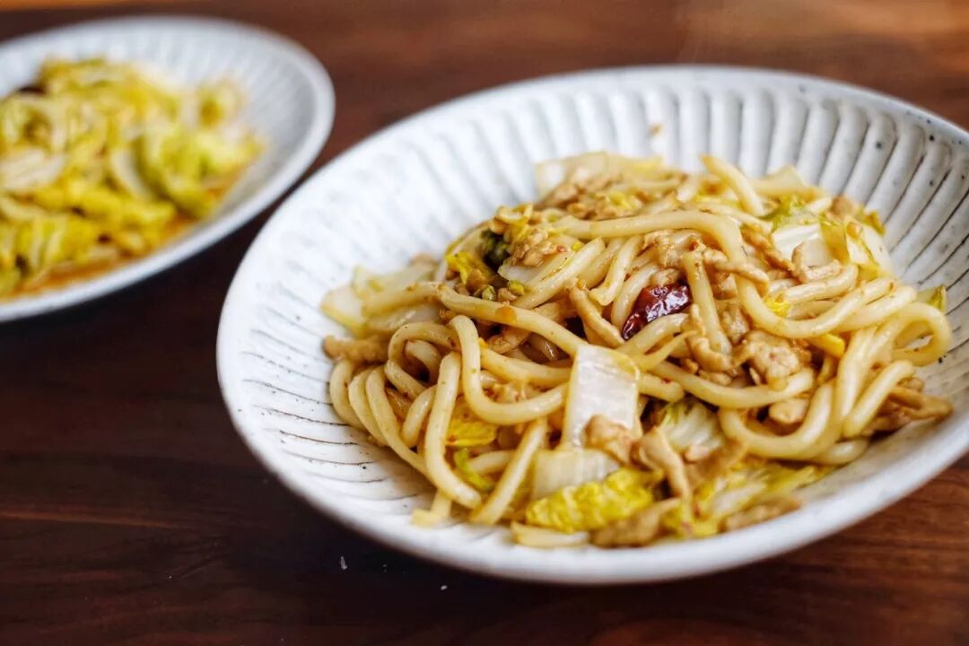 



它是百搭营养菜，随便一炒就勾人！
