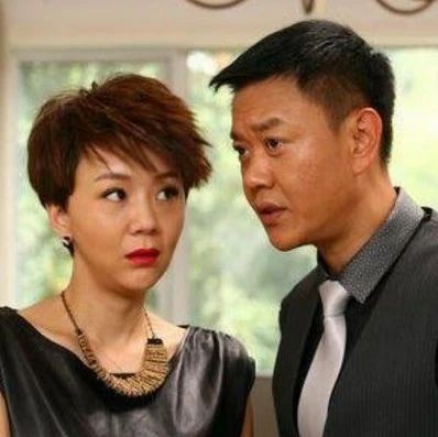 演员冯嘉怡:有三四百人的公司却甘愿当配角,如今54岁婚姻成谜