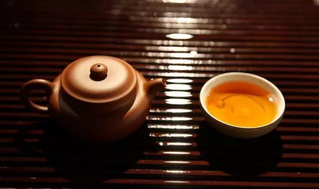 紫砂泥认识两大误区：老泥与新泥、紫砂泥的水色