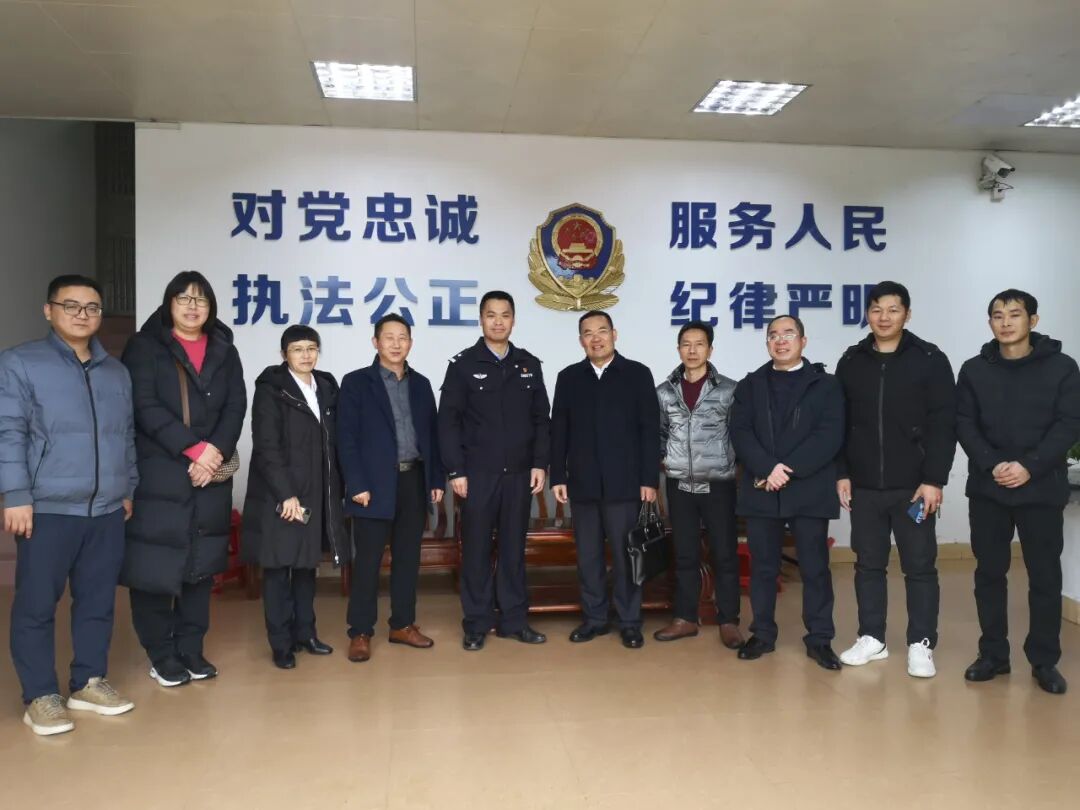 新春慰问鼓干劲 | 黎埠镇领导班子开展春节慰问活动-阳山县政府门户