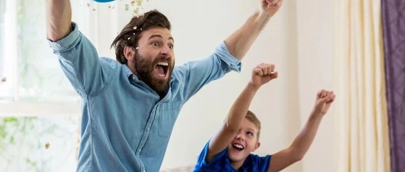 豪横！深圳某大卖给员工多发2个月工资