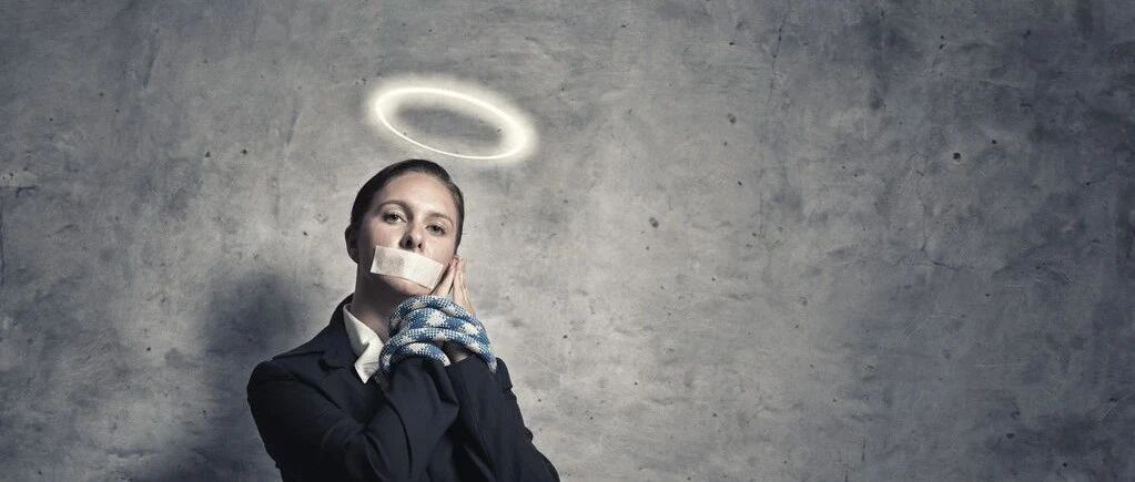 23岁拼多多员工凌晨下班后猝死！跨境打工人也必须拿命换钱？