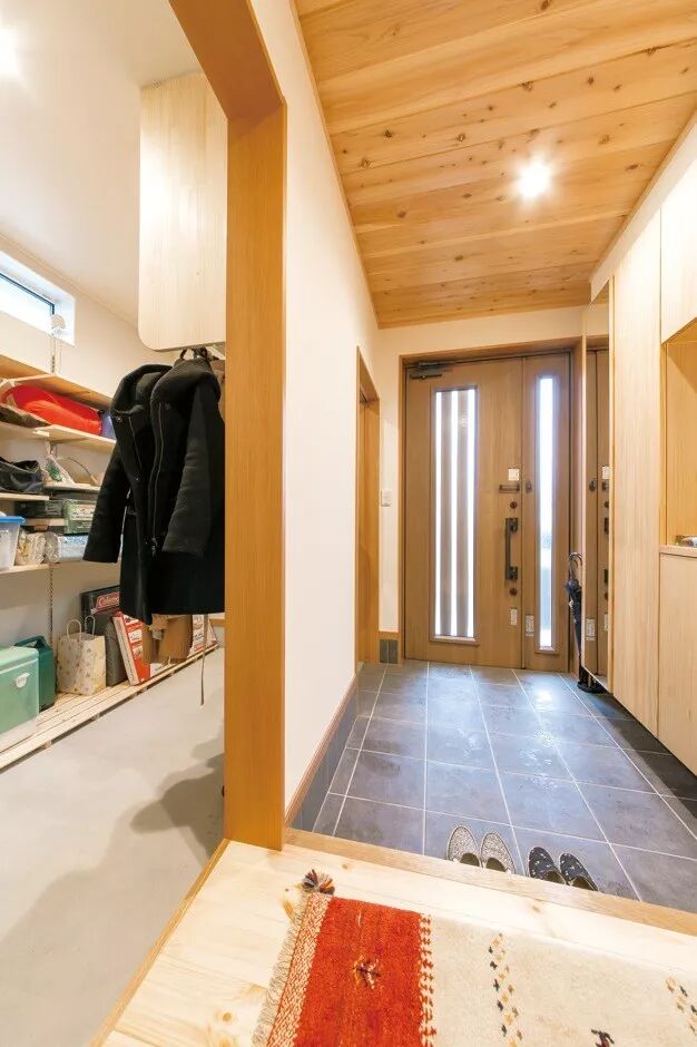 隔夜衣收納一招終結：你欠家裡玄關一個衣帽間 家居 第7張