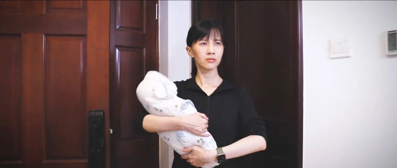 Papi酱 成为母亲的具体体验