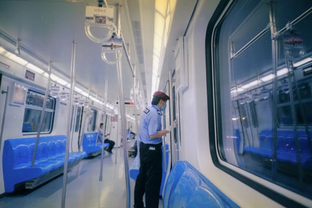 6000���ӡ���Ե���ݡ���22����������ҹ