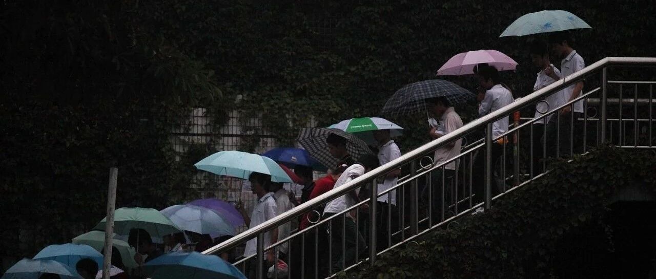 去富士康「淘金」的年轻人