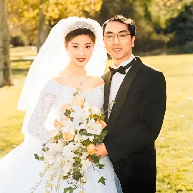 50岁前港姐冠军穿古装扮相极惊艳