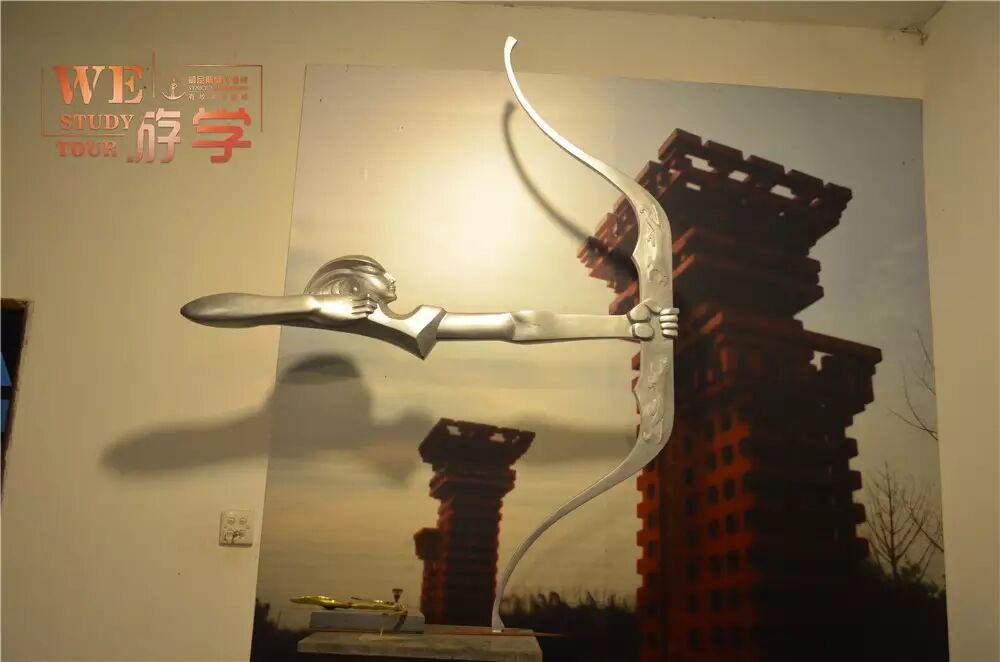 朱成私人博物馆收藏的《千钧一箭》复刻品