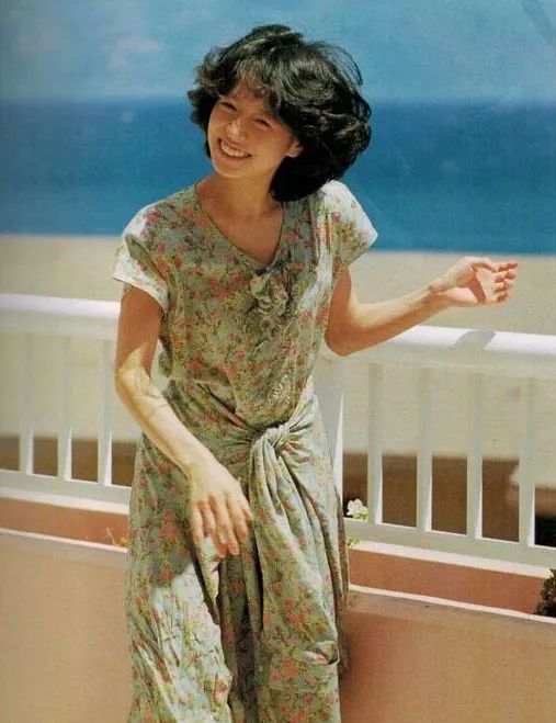 中森明菜自殺未遂