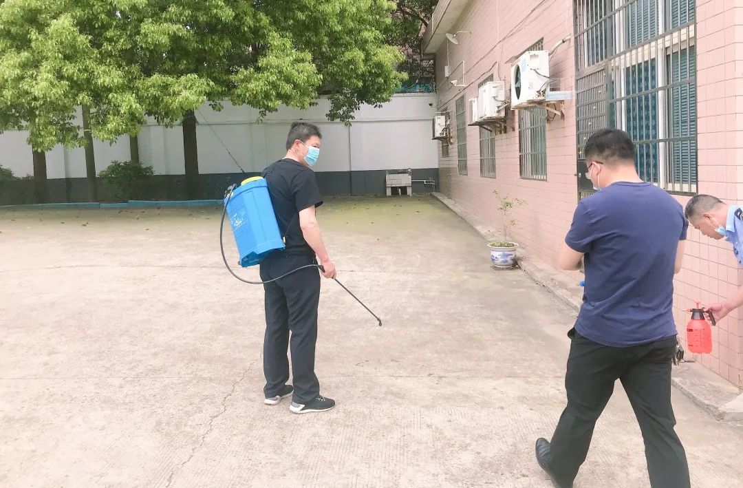 長沙職業學校什么時候開學_長沙it職業學校_長沙職業學校錄取線是多少