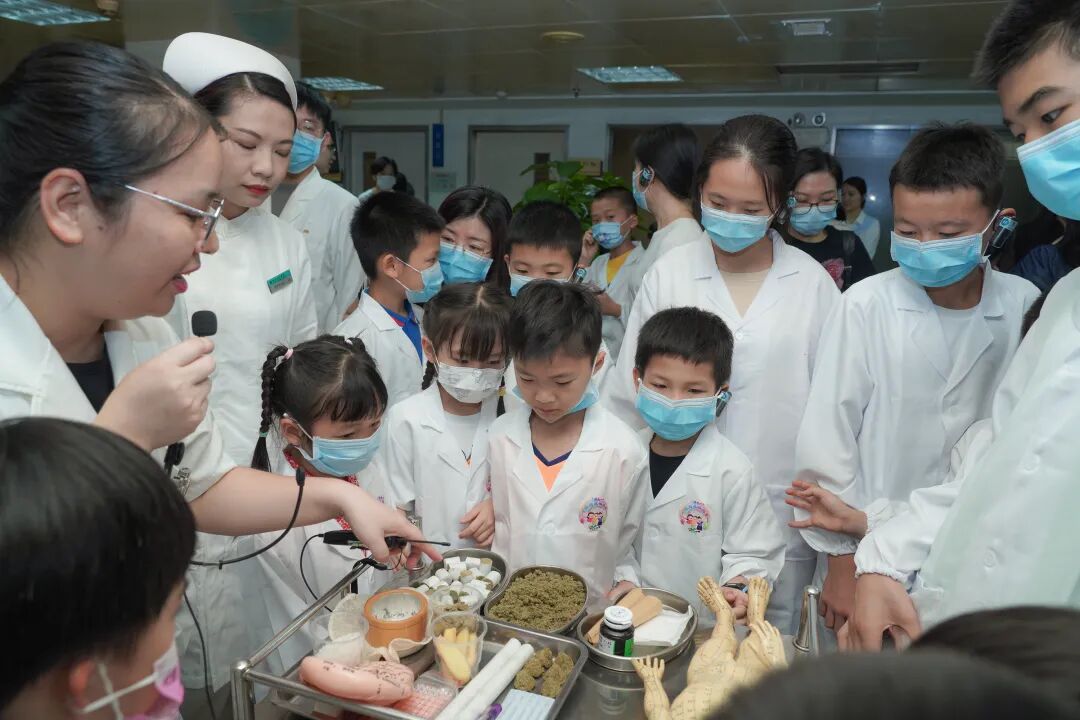 开展“庆六一，中医药文化润童心”香港买马