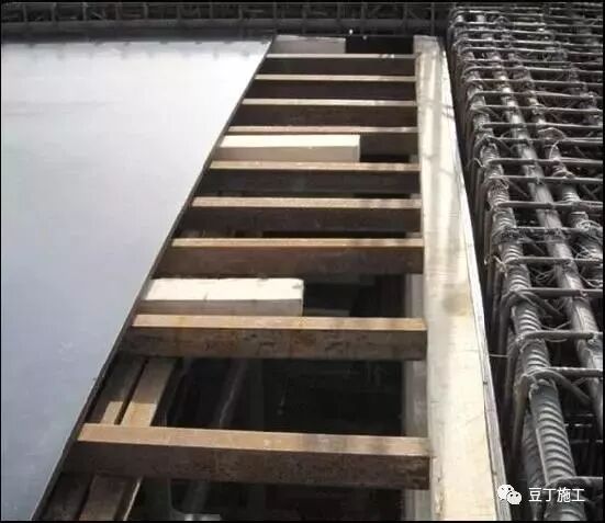 模板工程标准化管理作业指导书，详细施工过程做法照片！的图55