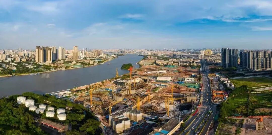 广州滨江上都特价房，单价6.2万起！