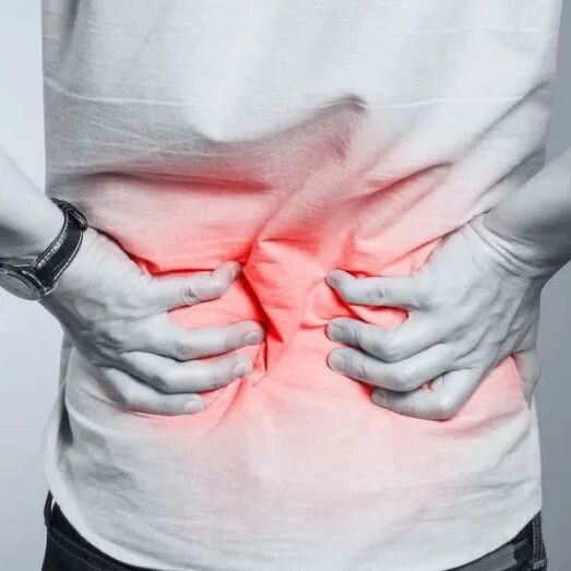 结石很小时身体可能没有任何症状，给尿路结石患者的健康提示